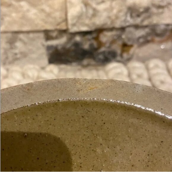 Studio Pottery Lidded Dutch Oven / Serving Dish - Picture 4 of 7